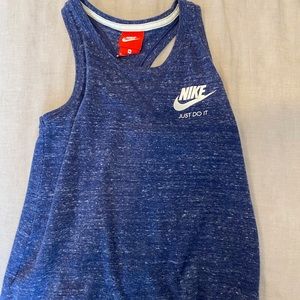 Nike tank